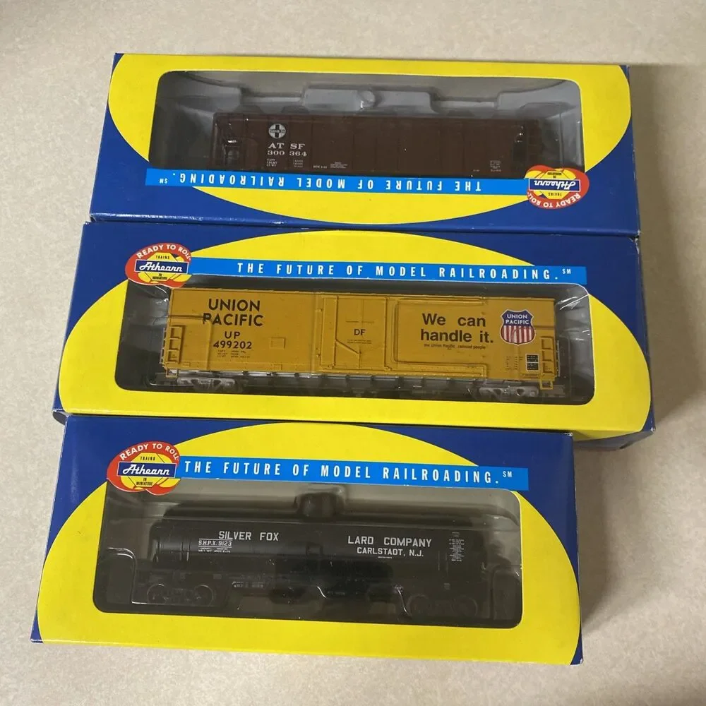 Lot Of 6 Athearn Ready To Roll HO Scale Model Railroad Freight Cars